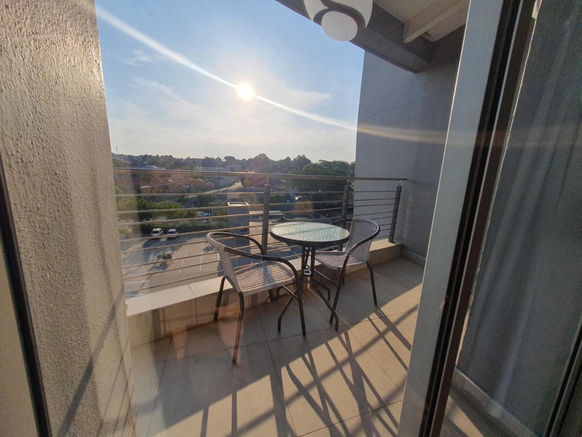 Unit 26, Genesis Apartment Johannesburg Exterior photo